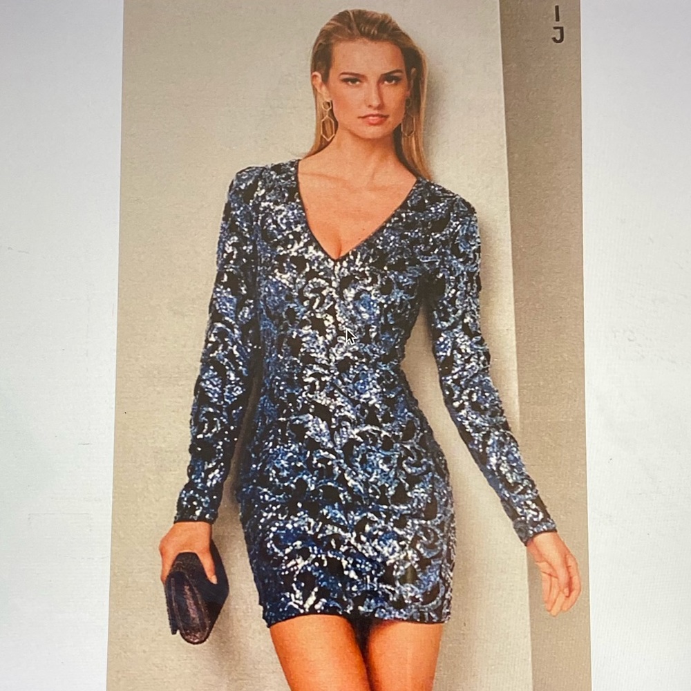 Blue Sequined Cocktail Dress on black Very Flattering Long Sleeve Vneck …